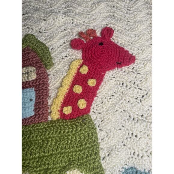 Handmade Noah’s Ark Baby Blanket – Crochet Animal Nursery Blanket Gift - Picture 8 of 11
